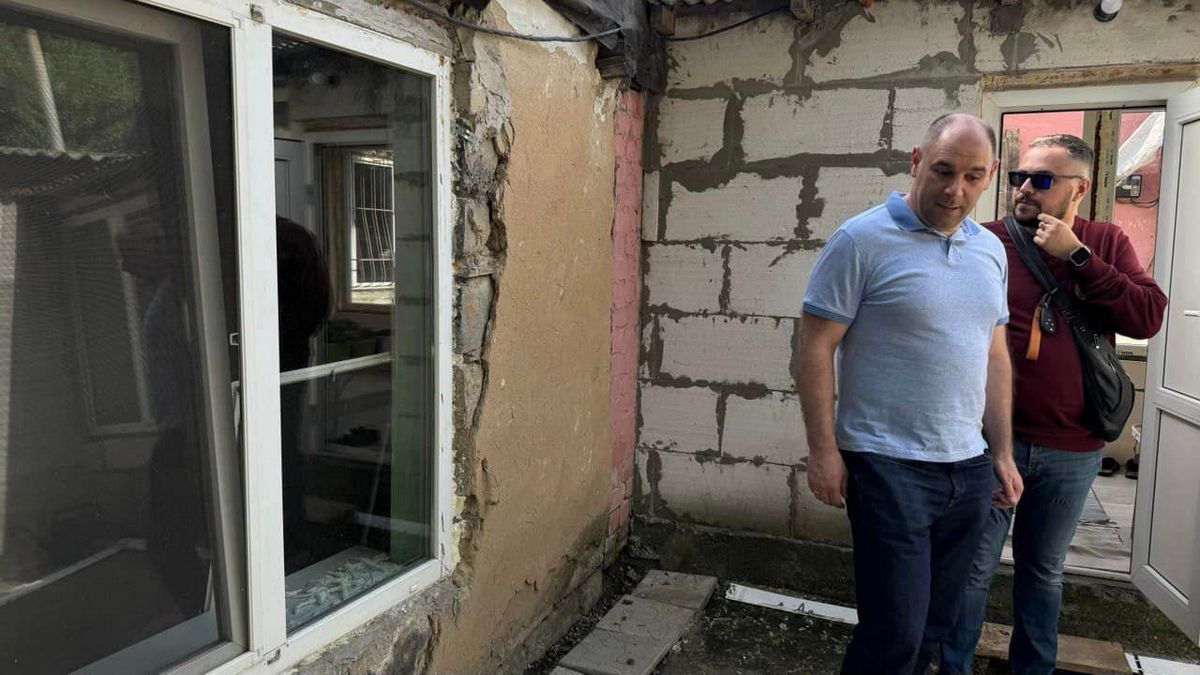 В трех помещениях, где повреждения самые большие, есть потребность в восстановлении крыш В трех помещениях, где наибольшие повреждения, есть потребность в восстановлении крыш