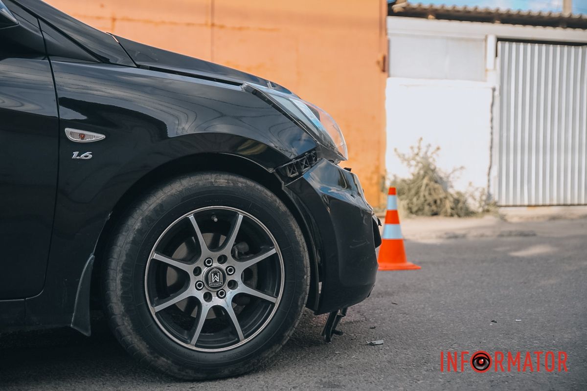 Со стороны улицы Коллективной ехал мотоциклист на Geon