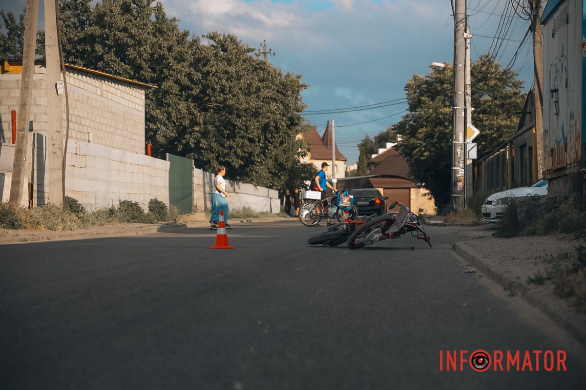 Hyundai ехал со стороны Набережной Заводской по Воздвиженскому спуску