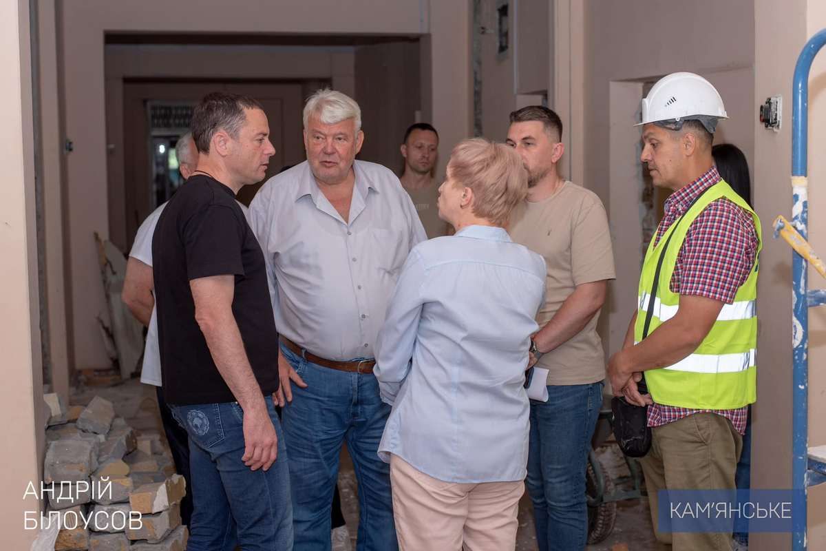 Мер міста перевірив початок робіт в медичних закладах