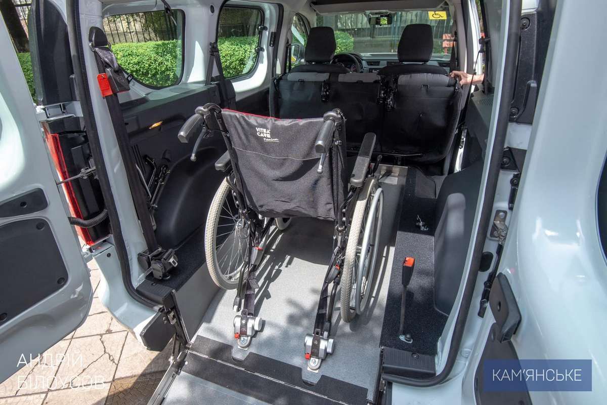 Кам’янський Центр надання соціальних послуг отримав транспортний засіб Fiat Ducato Кам’янський Центр надання соціальних послуг отримав транспортний засіб Fiat Ducato