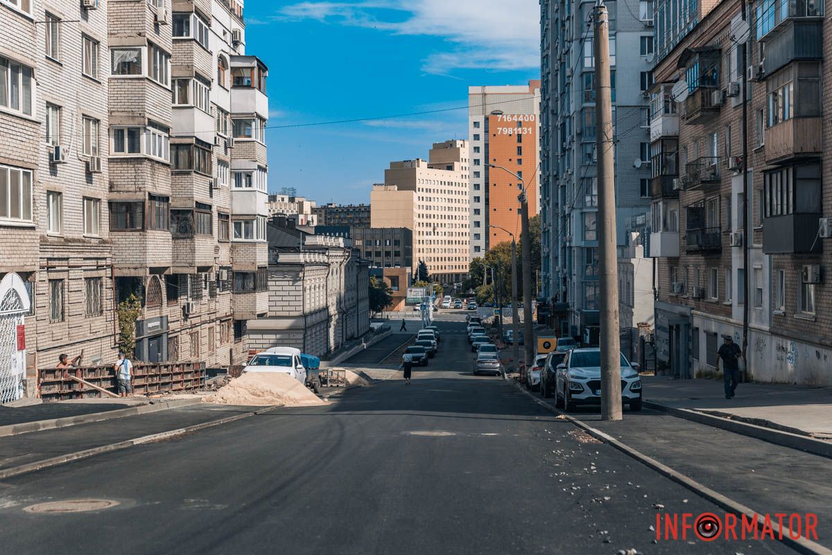 Крутогірний узвіз після робіт Крутогірний узвіз після робіт