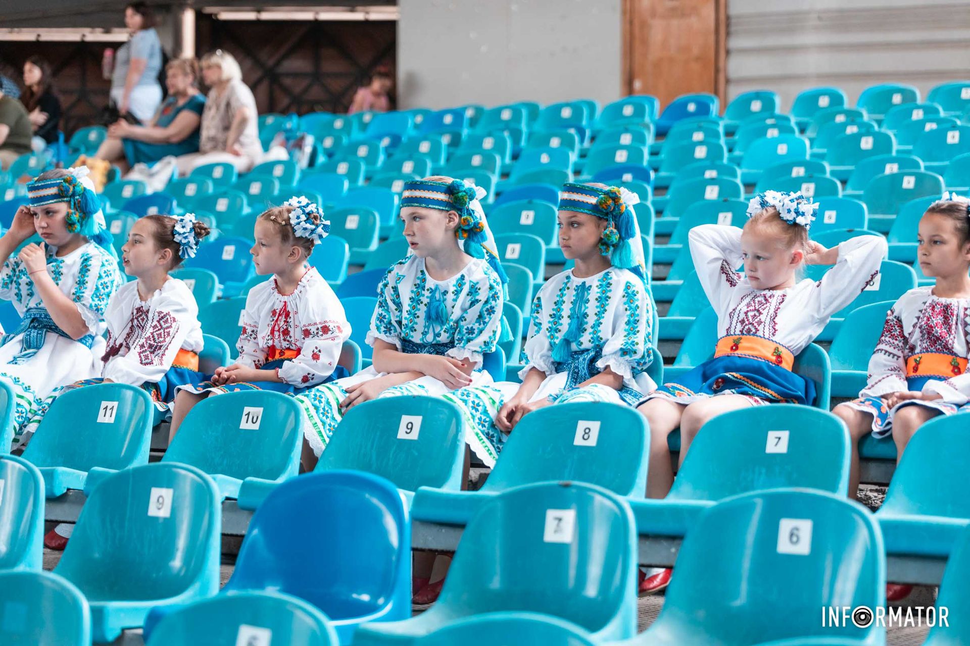 Будуть танцювти на сцені 