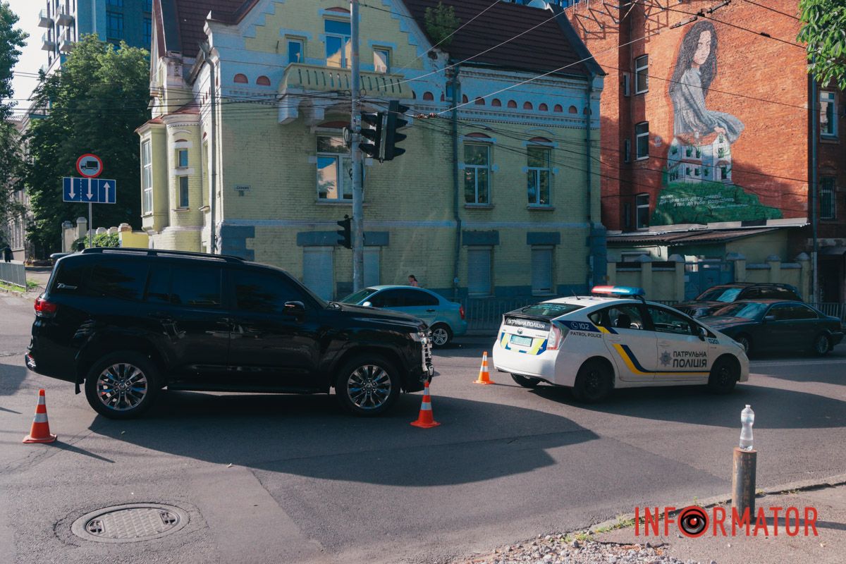 Здесь женщина попала под колеса Toyota Land Cruiser