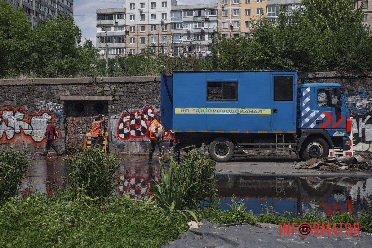 Жители дома №44 жалуются на понижение давления воды в трубах