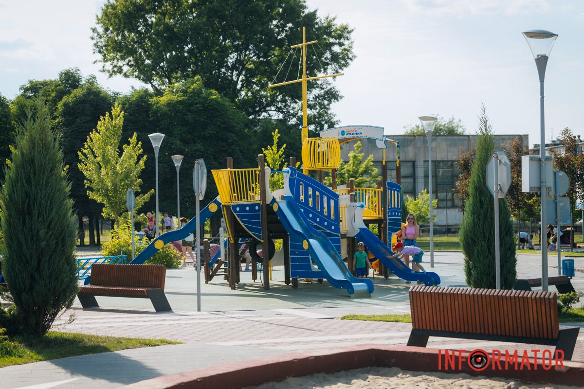 Зона отдыха для посетителей также заслуживает особого внимания