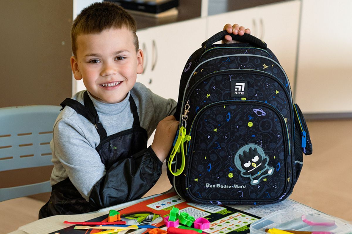 Рюкзак должен быть ортопедическим, удобным и безопасным