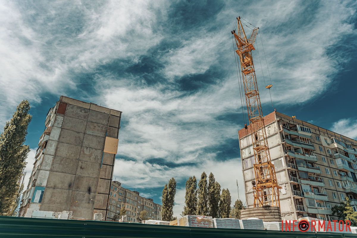 Тяжелым во время проведения работ была очистка помещения