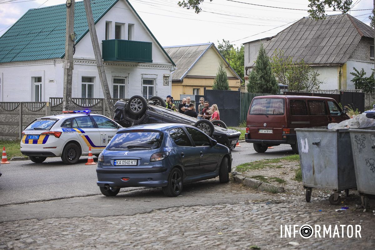 ДТП на перехресті вулиць Василя Сидоренка та Карла Роде 