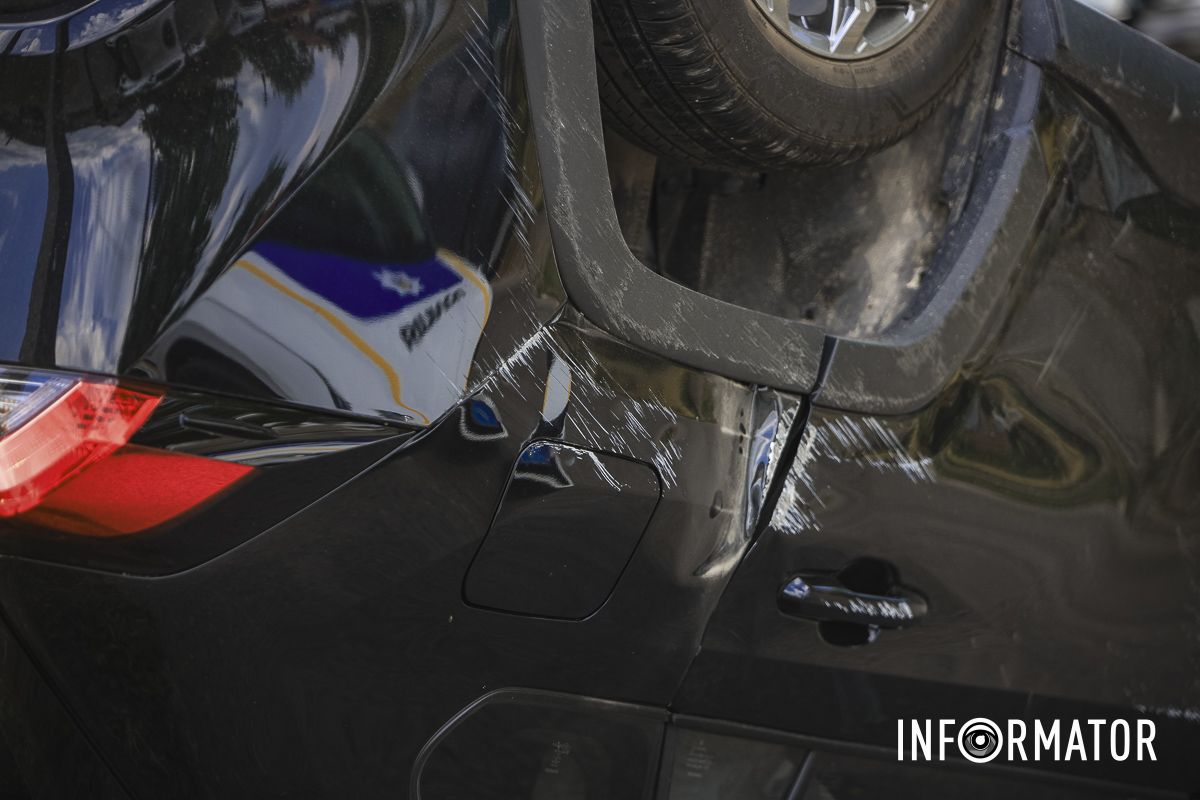 Honda та Toyota їхали по Василя Сидоренка зі Шкільного тупика