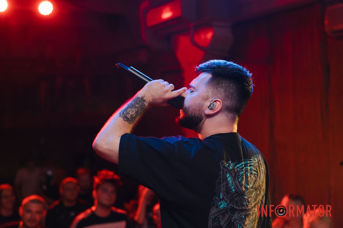 Вже не сплю і не бачу снів...