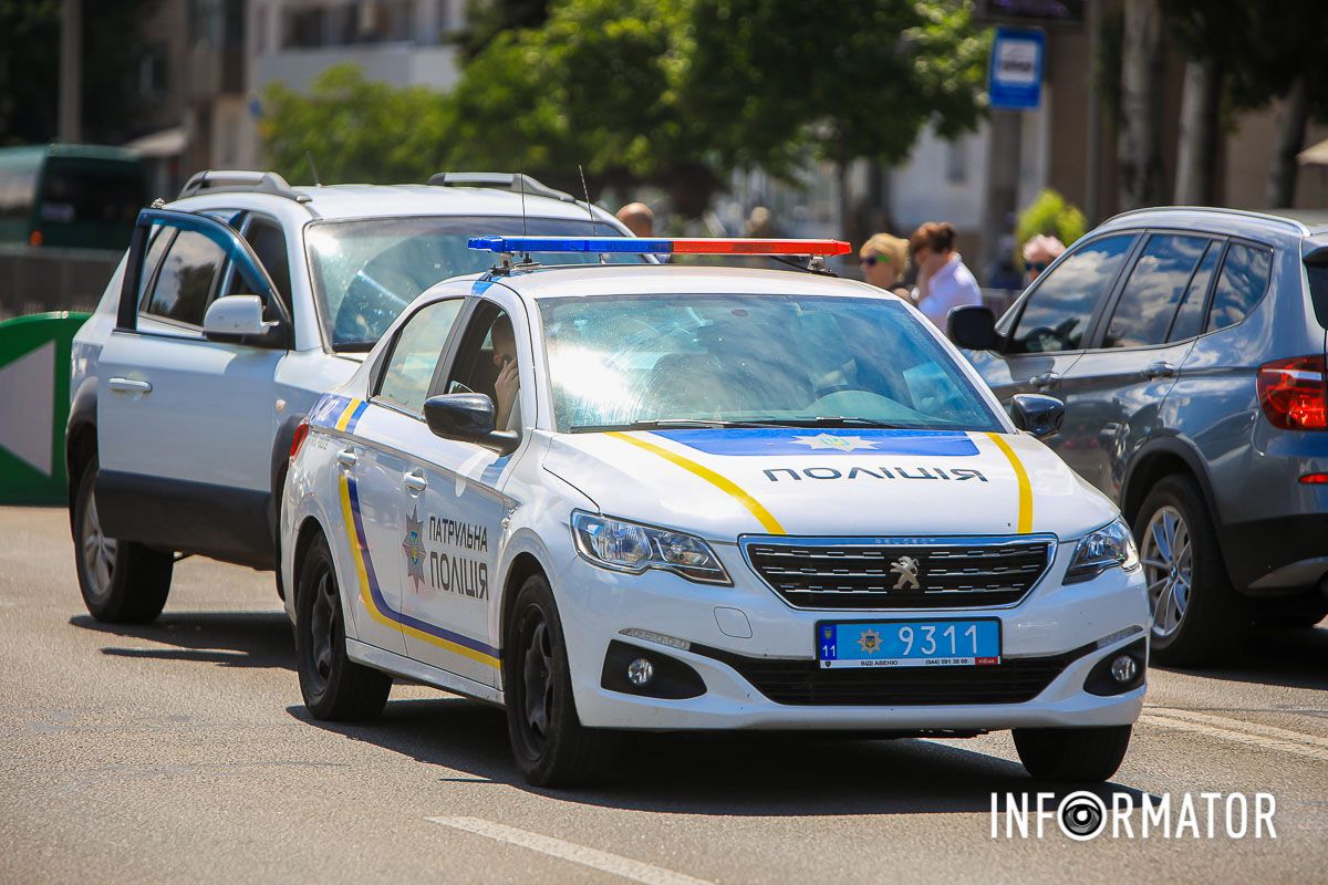 На місце приїхали правоохоронці