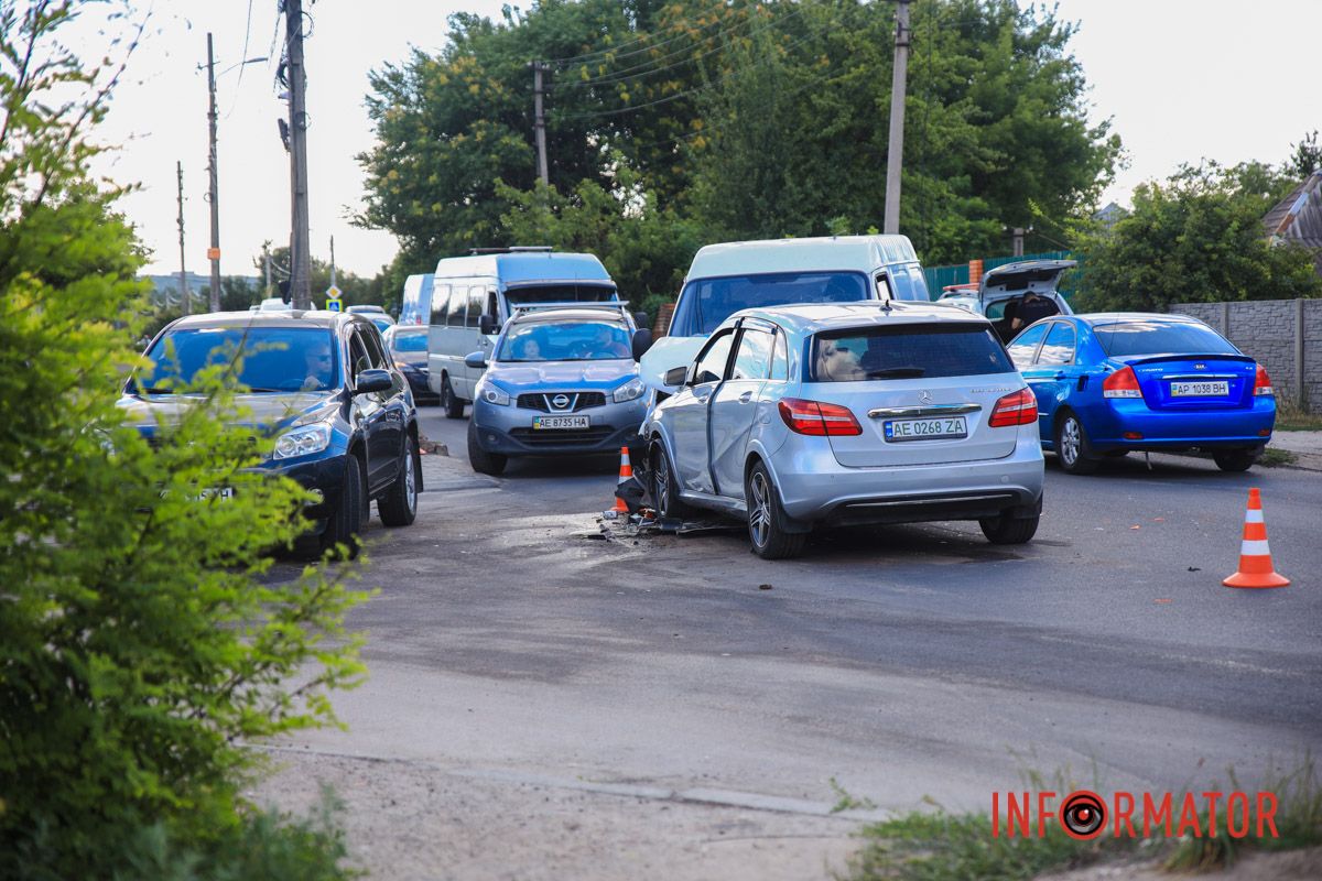 ДТП на Великій Діївській у Дніпрі