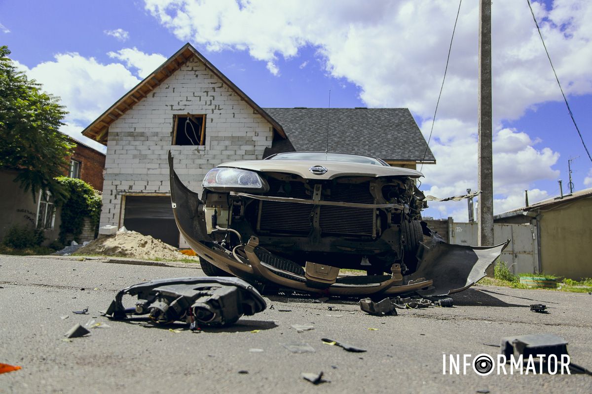 На дорозі багато уламків