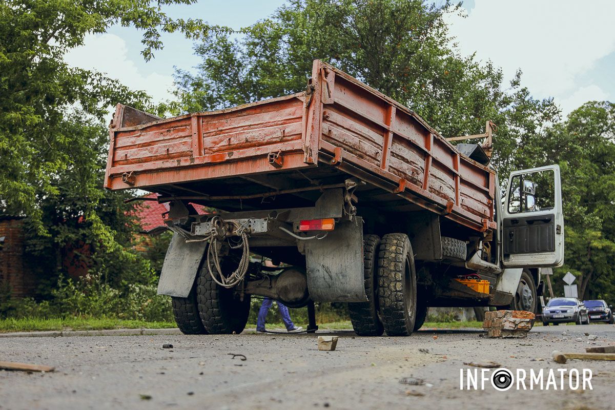 Зіткнулись ГАЗ та Nissan