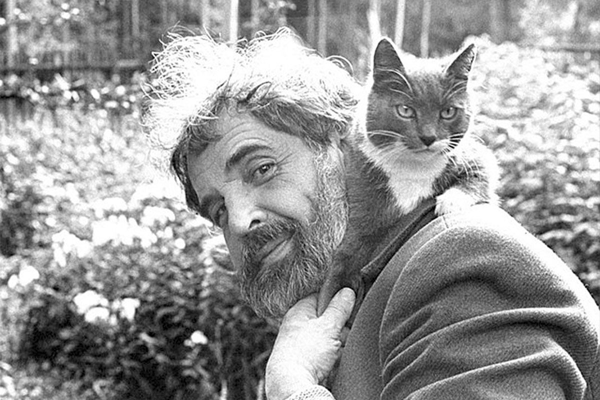 Архівні фотографії з митцем