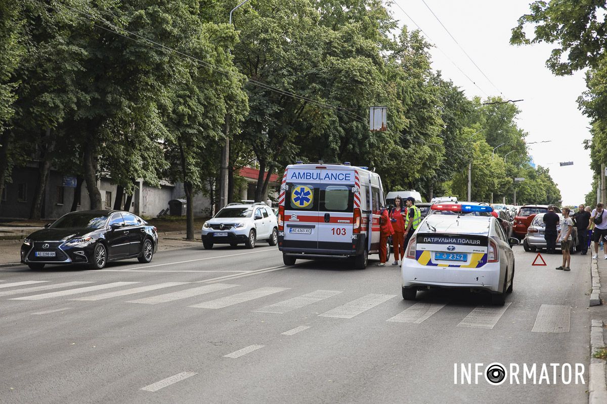 Зіткнулись 4 автівки: 3 Toyota та Daewoo