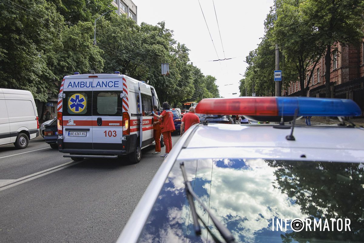 У Daewoo відірвано заднє ліве колесо