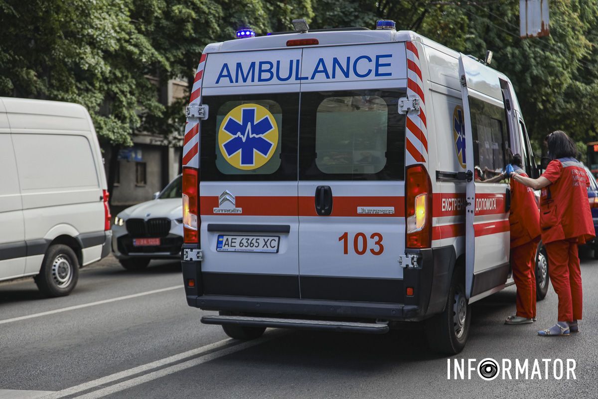 На місці працюють медики та поліцейські