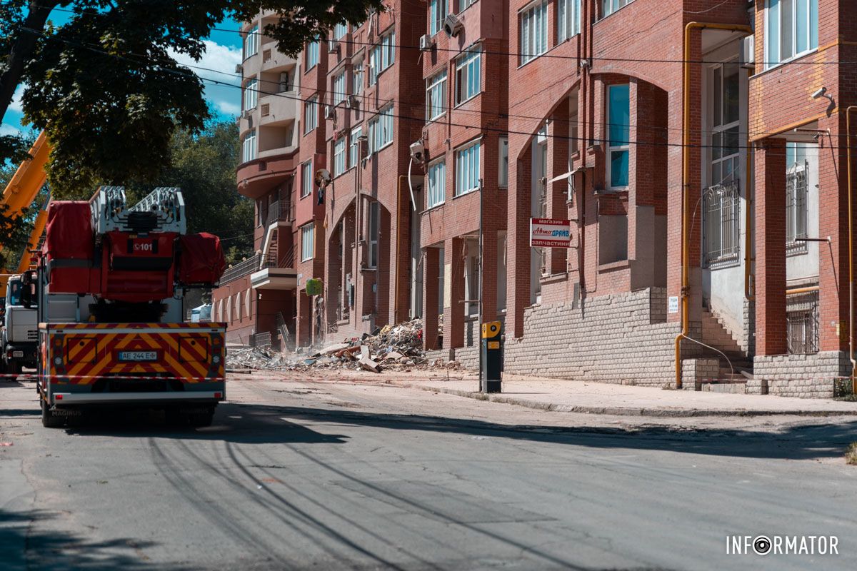 28 червня війська ворог вдарив ракетою по будинку у Дніпрі 28 червня війська ворог вдарив ракетою по будинку у Дніпрі