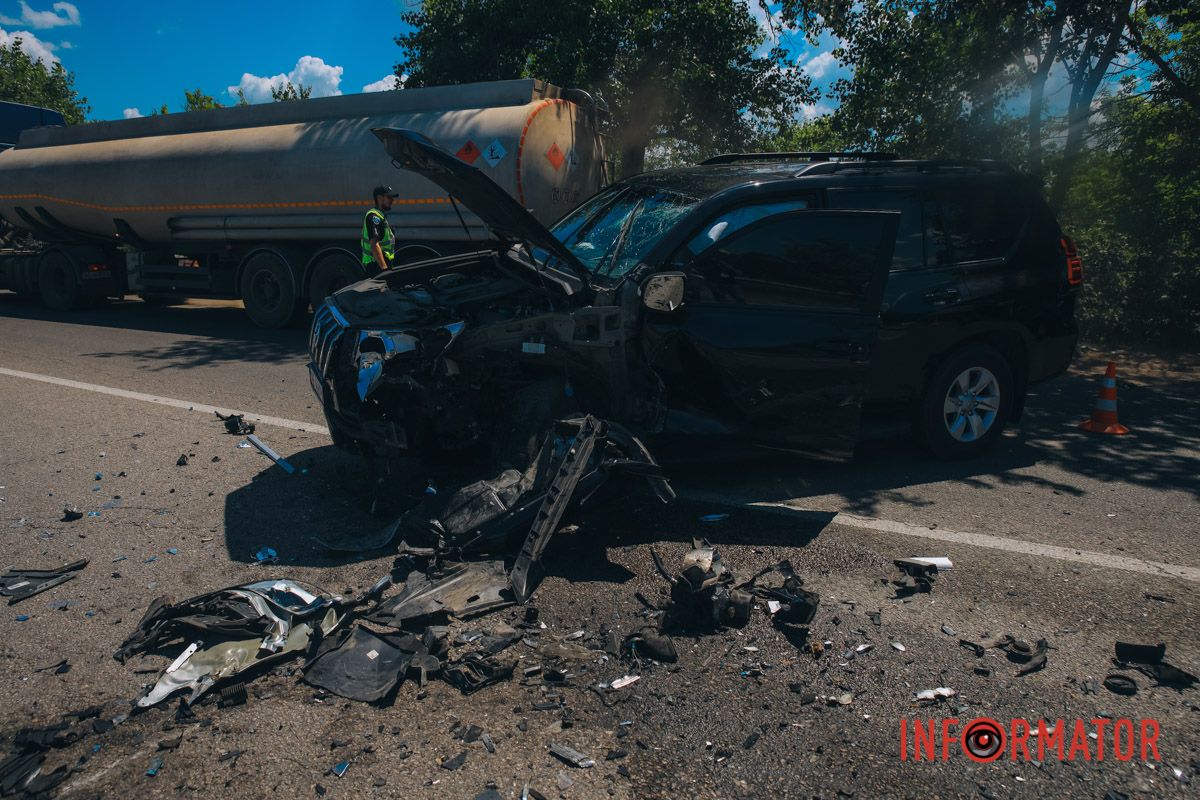 За попередньою інформацією від патрульних поліцейських, Toyota рухалась по Гаванський у бік Усть-Самарського мосту.