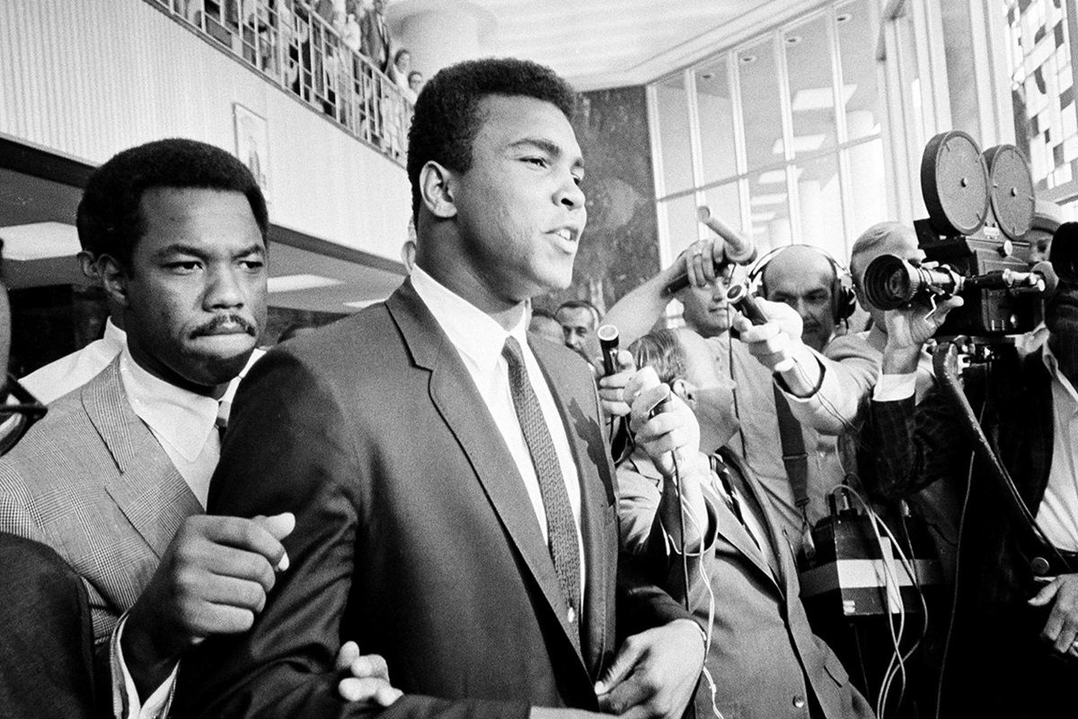 Американский боксер Мухаммед Али Американский боксер Мухаммед Али