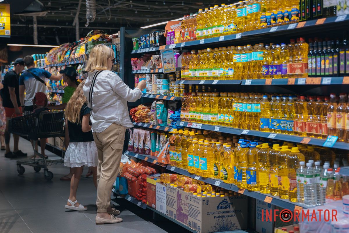 2 липня магазин з 5:00 почав приймати своїх клієнтів 