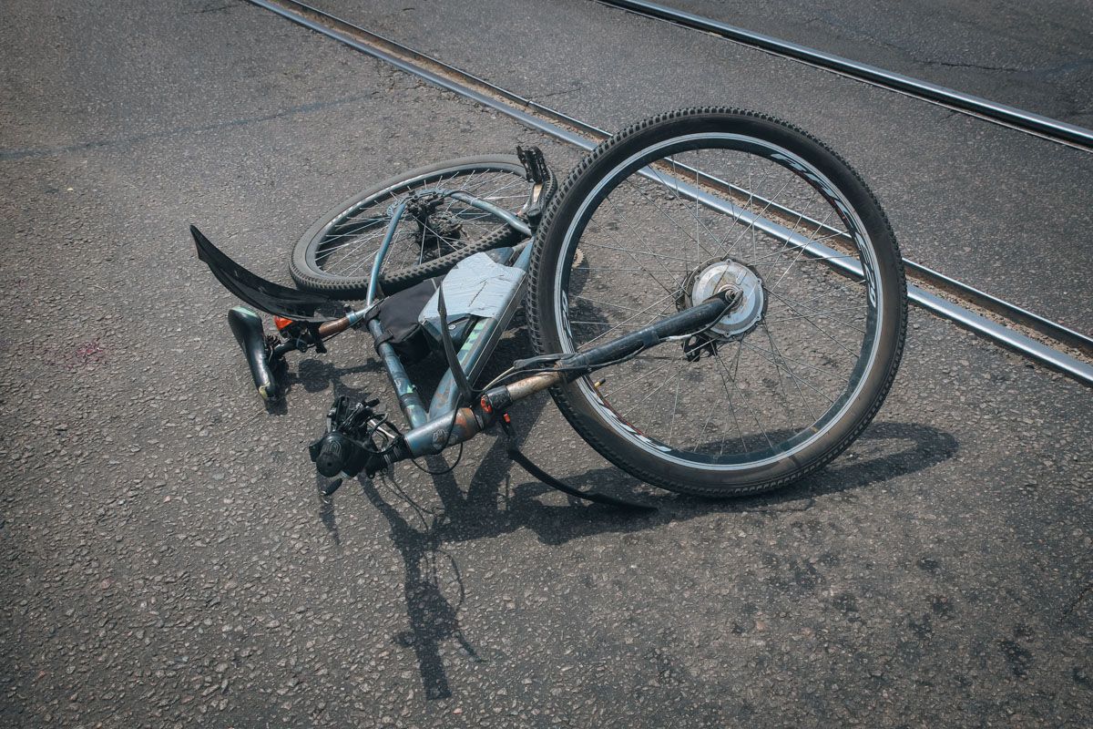 У Дніпрі на Запорізькому шосе постраждав велосипедист