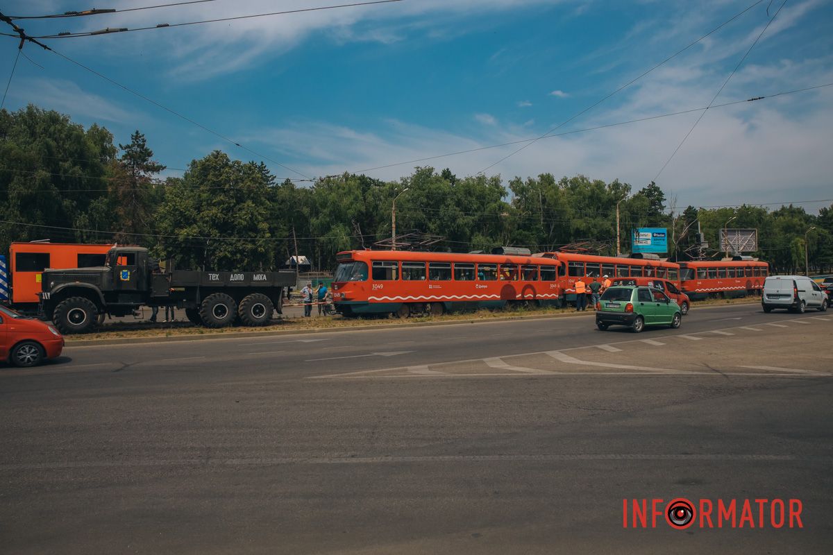 В районі перехрестя з Запорізьким шосе