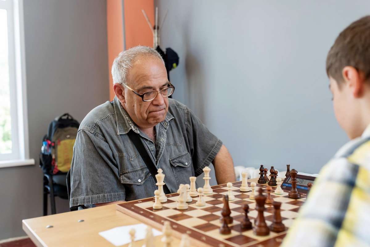 Під назвою «Кубок Лівобережжя»