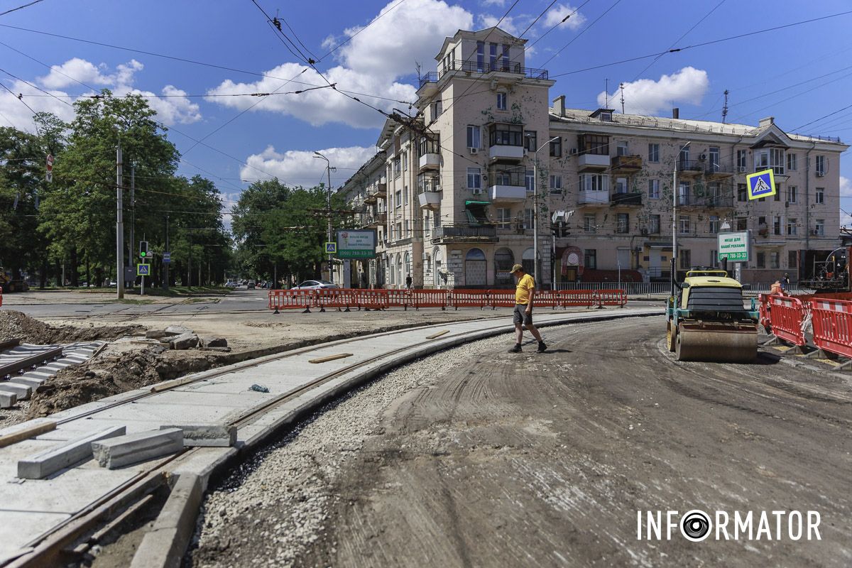 Тут завершується перший етап ремонту трамвайного переїзду