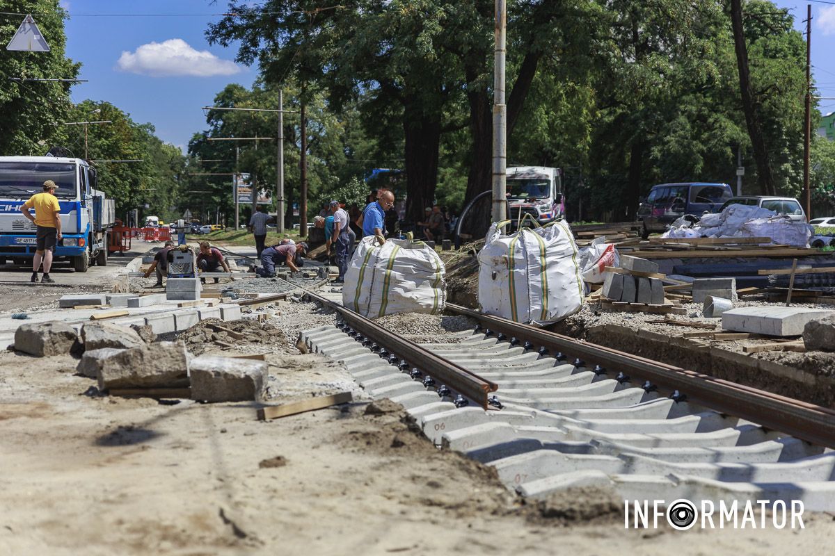 Ремонт трамвайного переїзду у Дніпрі