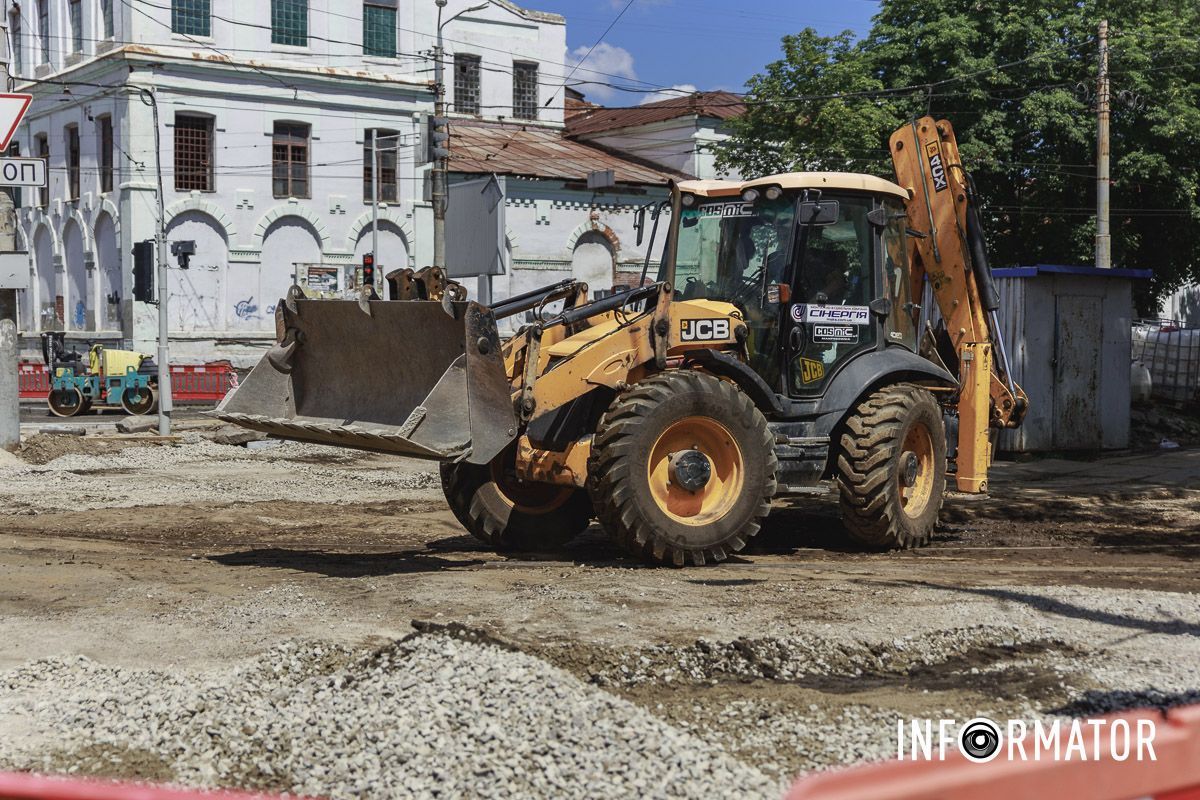 Завершення першого етапу ремонту трамвайного переїзду у Дніпрі