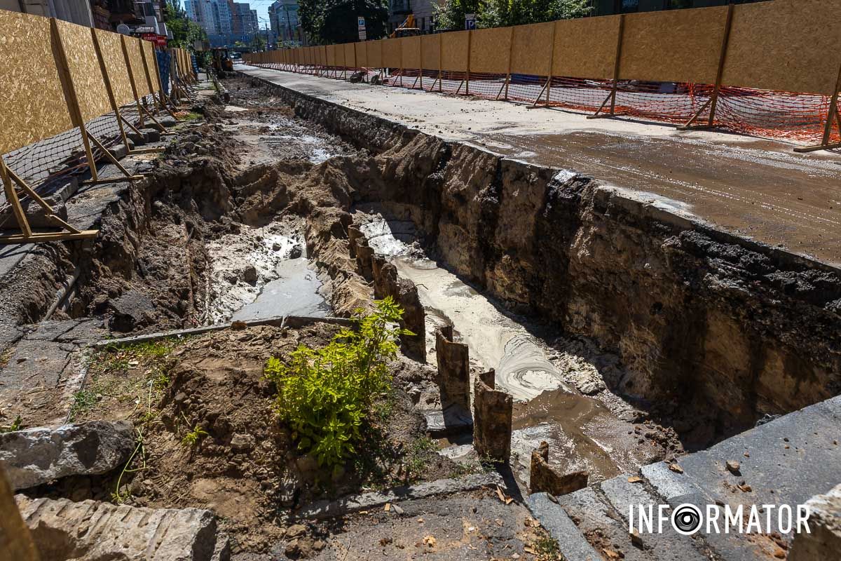 В Днепре из-за ремонта перекрыли движение по улице Князя Владимира Великого 2