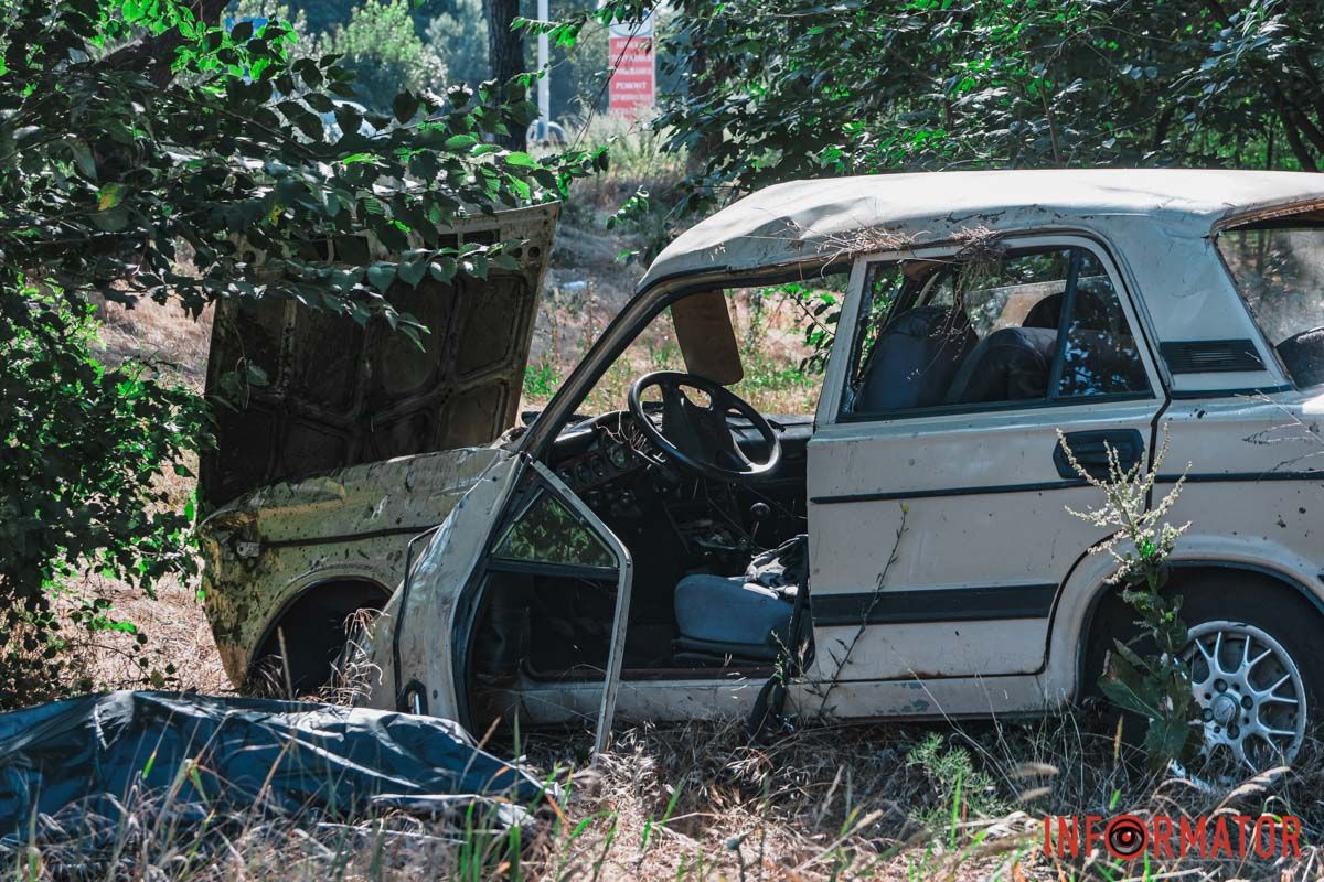 Розбита машина Розбита машина