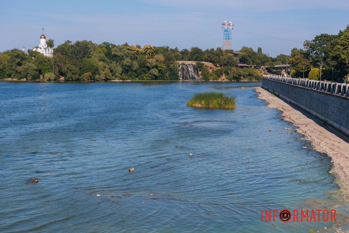 Там Монастырский остров