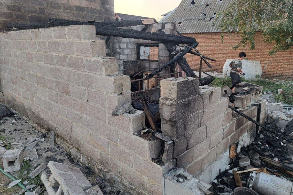 Пошкоджені будинки Пошкоджені будинки