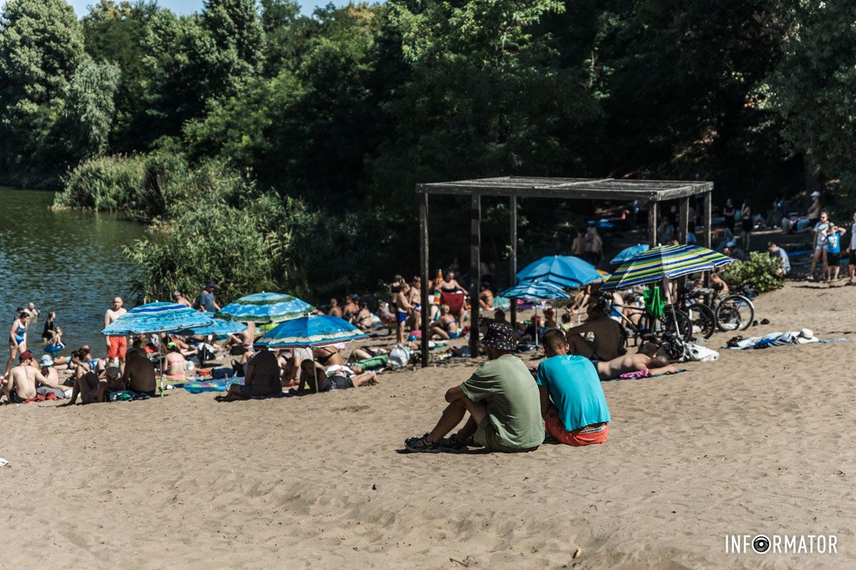 Многие горожан именно здесь искали прохлады