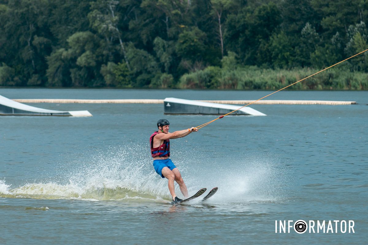 Може, сорок ніг в дощу? 