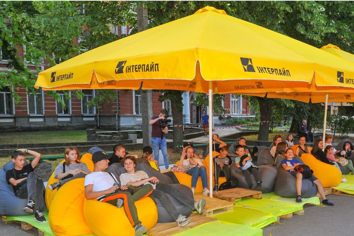 Цель - заинтересовать детей в будущем строить карьеру в промышленности