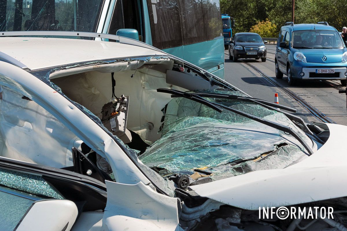 Попередньо, постраждали пасажири Nissan та Fabia