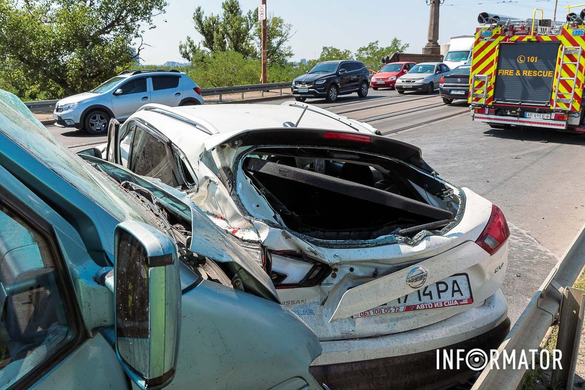 У цей момент назустріч Nissan їхала Skoda Fabia