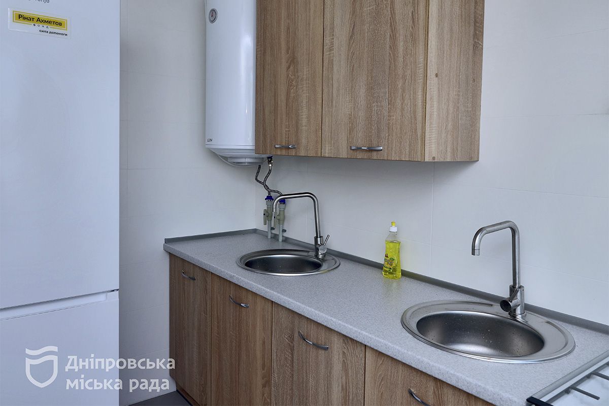 Это уже второе здание в Днепре, отремонтированное совместными усилиями обеих мэрий