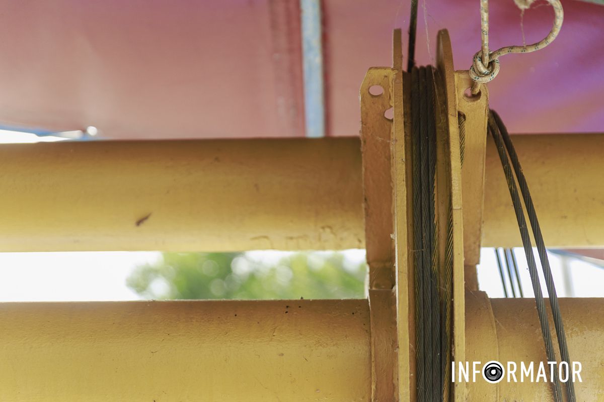 На канатній переправі у Києві загинув чоловік: яка ситуація з безпекою на тролеї через ріку у Дніпрі 4