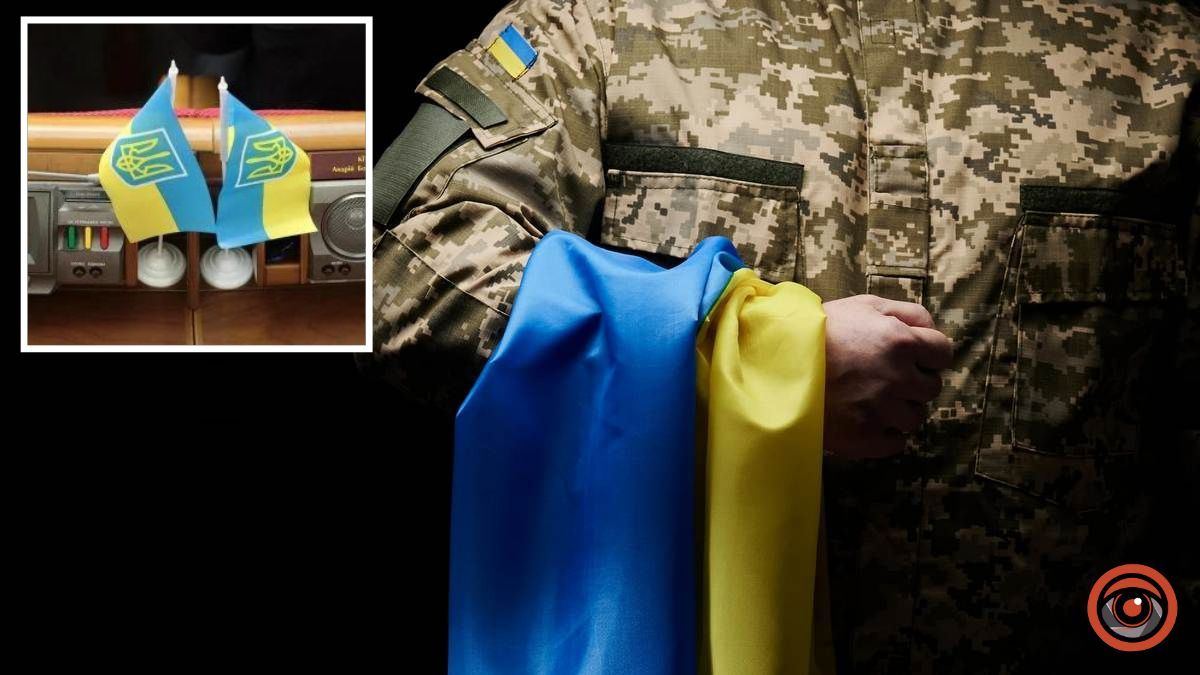 В Украине продлили действие военного положения и мобилизации до 9 ноября