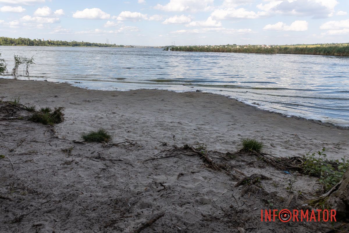 Природа В Днепре вода в реках отошла от берега на несколько метров: репортаж Информатора 22
