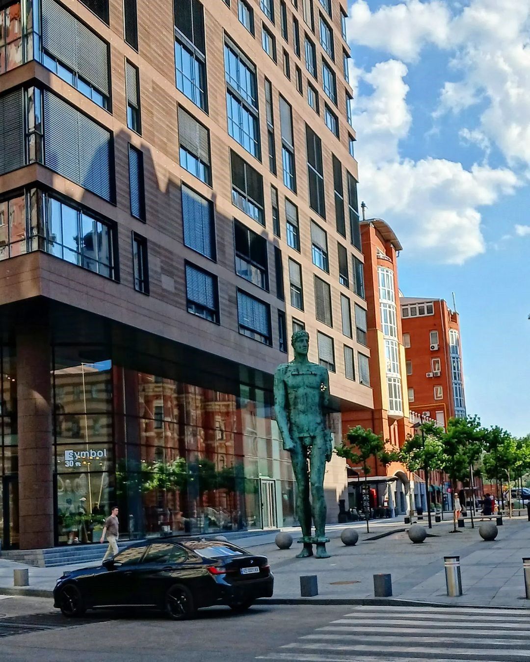 allazayarna allazayarna