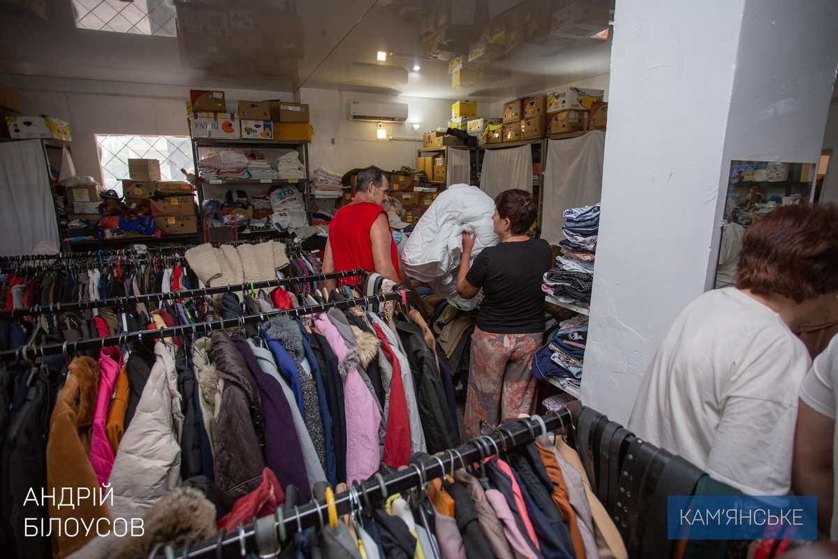 Из Центра помощи и логистики «Паляница» в Каменском передали защитникам продукты и вещи первой необходимости 2