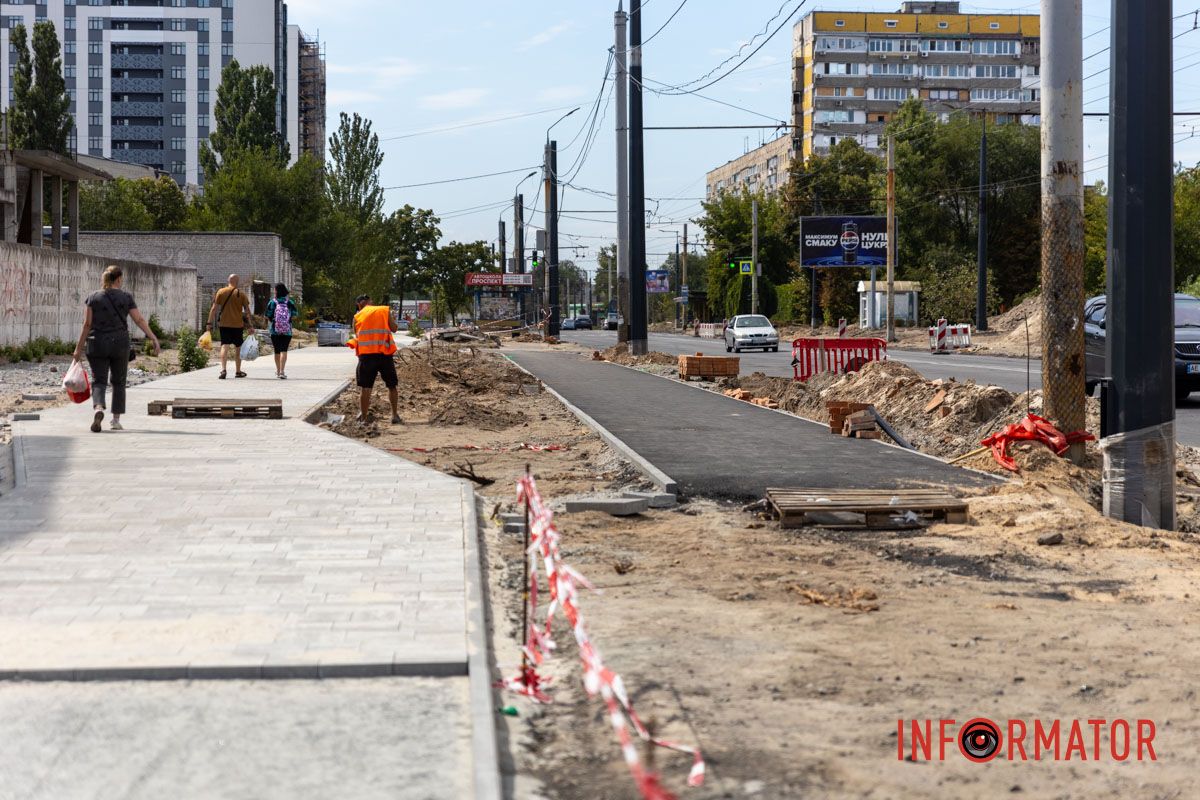А также сделать линейные скверы с местами отдыха