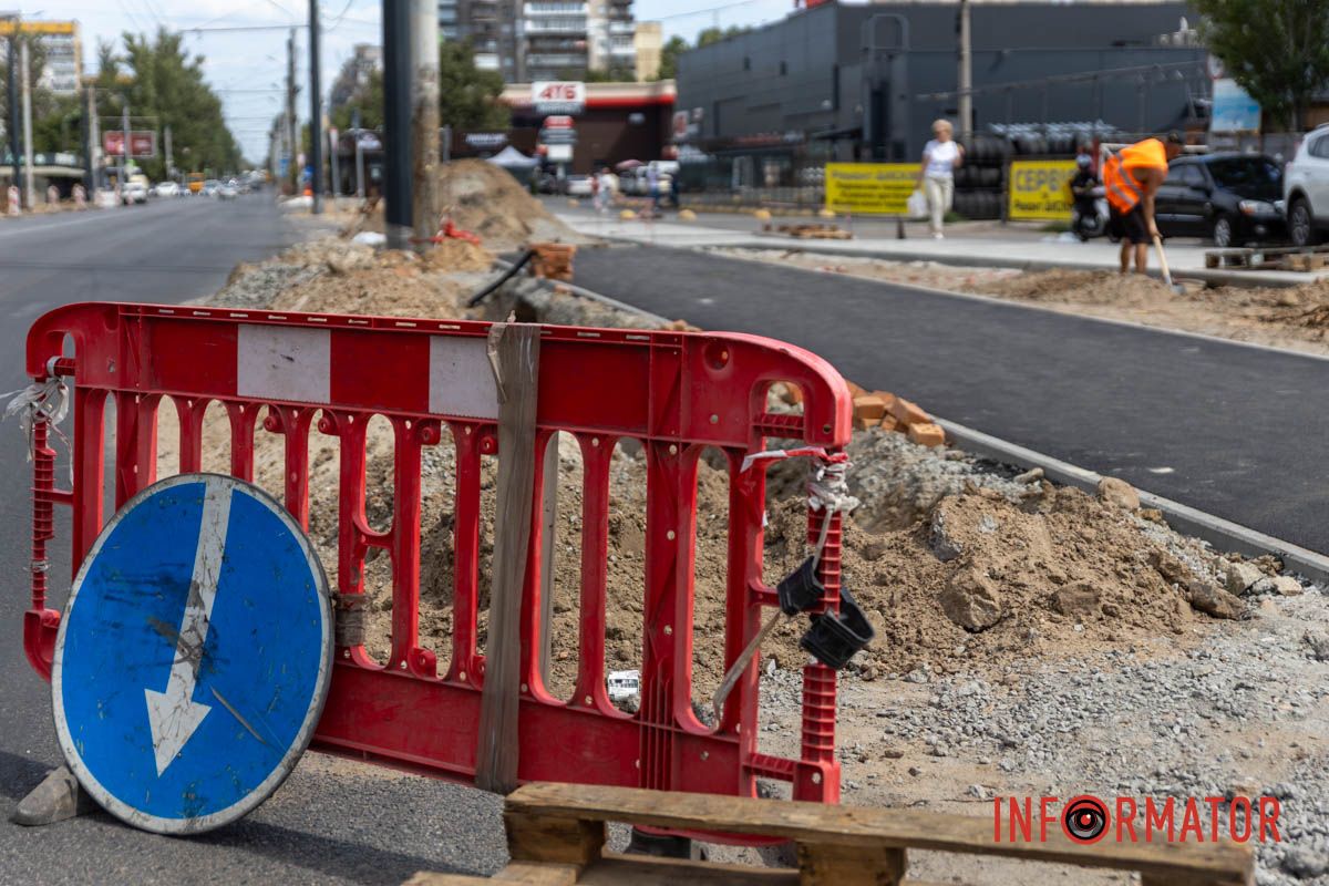 Отмечается, что семь месяцев потратили на проектирование и консультации